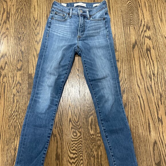 𝅺denim FORUM Aritzia The Nico Mid Rise Skinny Crop; size 24 - Picture 1 of 4